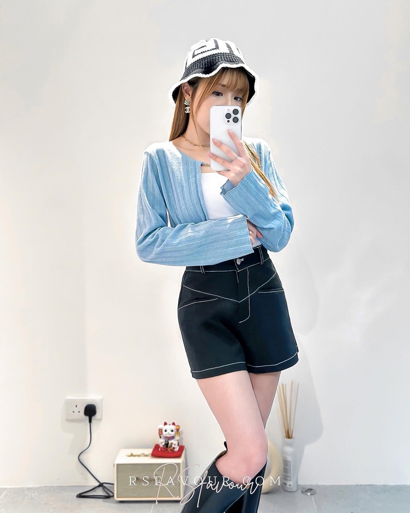 (KR) 心心扣暗直紋短外套|三色入