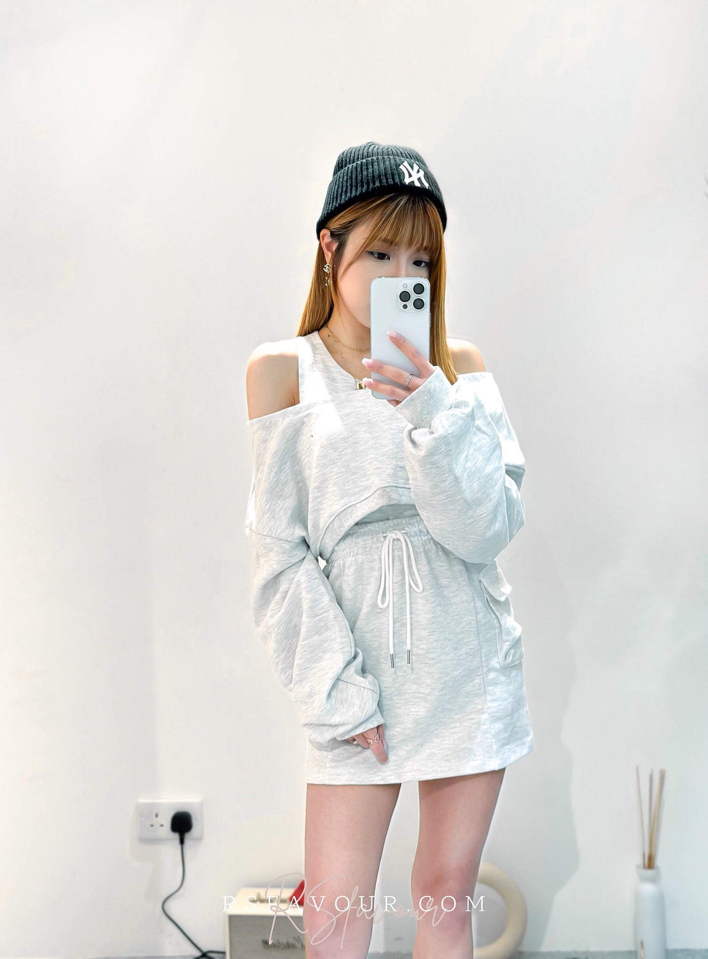 (KR) 假兩件露設計感肩衛衣+高腰綿裙套裝|兩色入