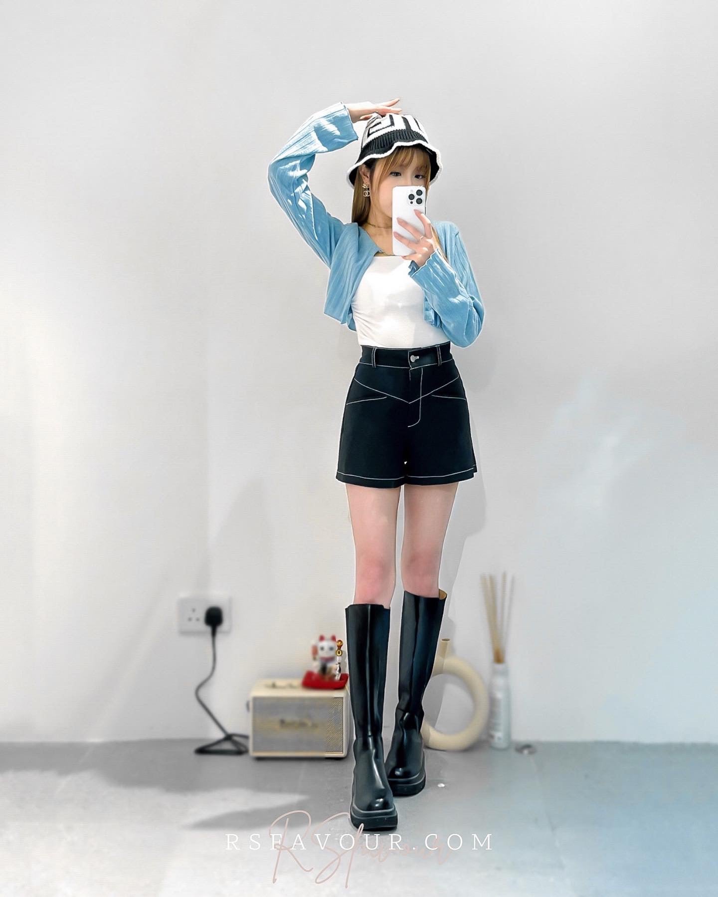 (KR) 心心扣暗直紋短外套|三色入