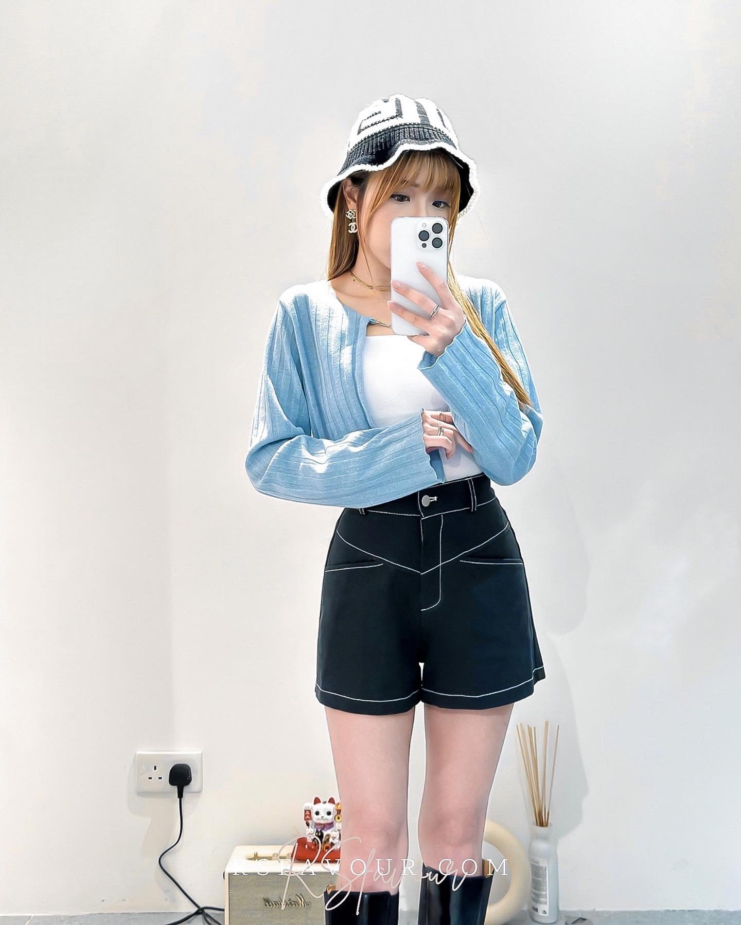 (KR) 心心扣暗直紋短外套|三色入