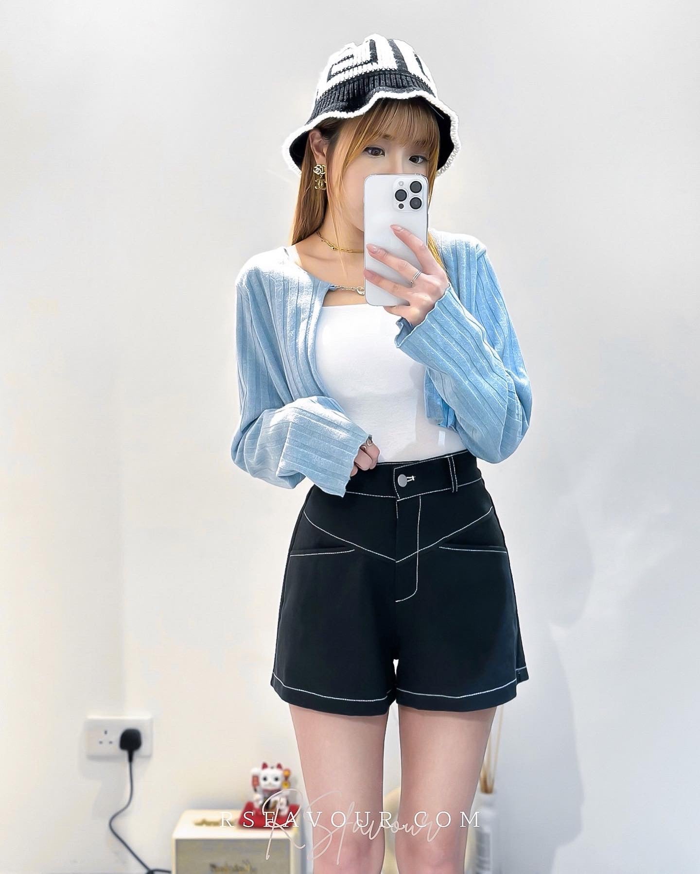 (KR) 心心扣暗直紋短外套|三色入