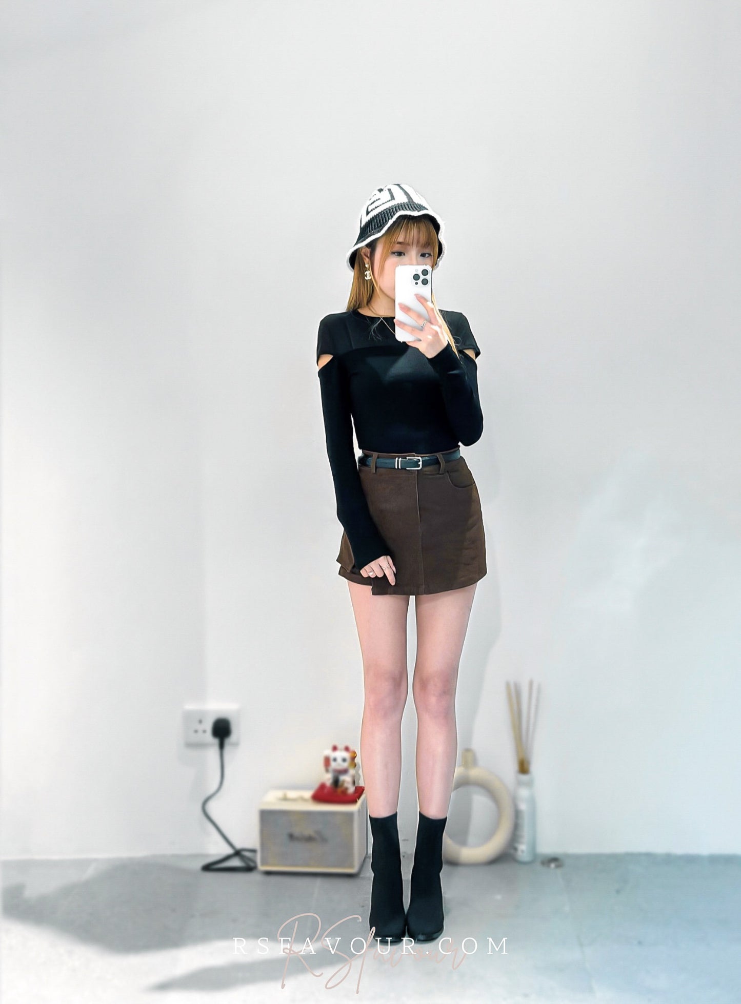 (KR) 開口手袖上半輕膚上衣|三色入