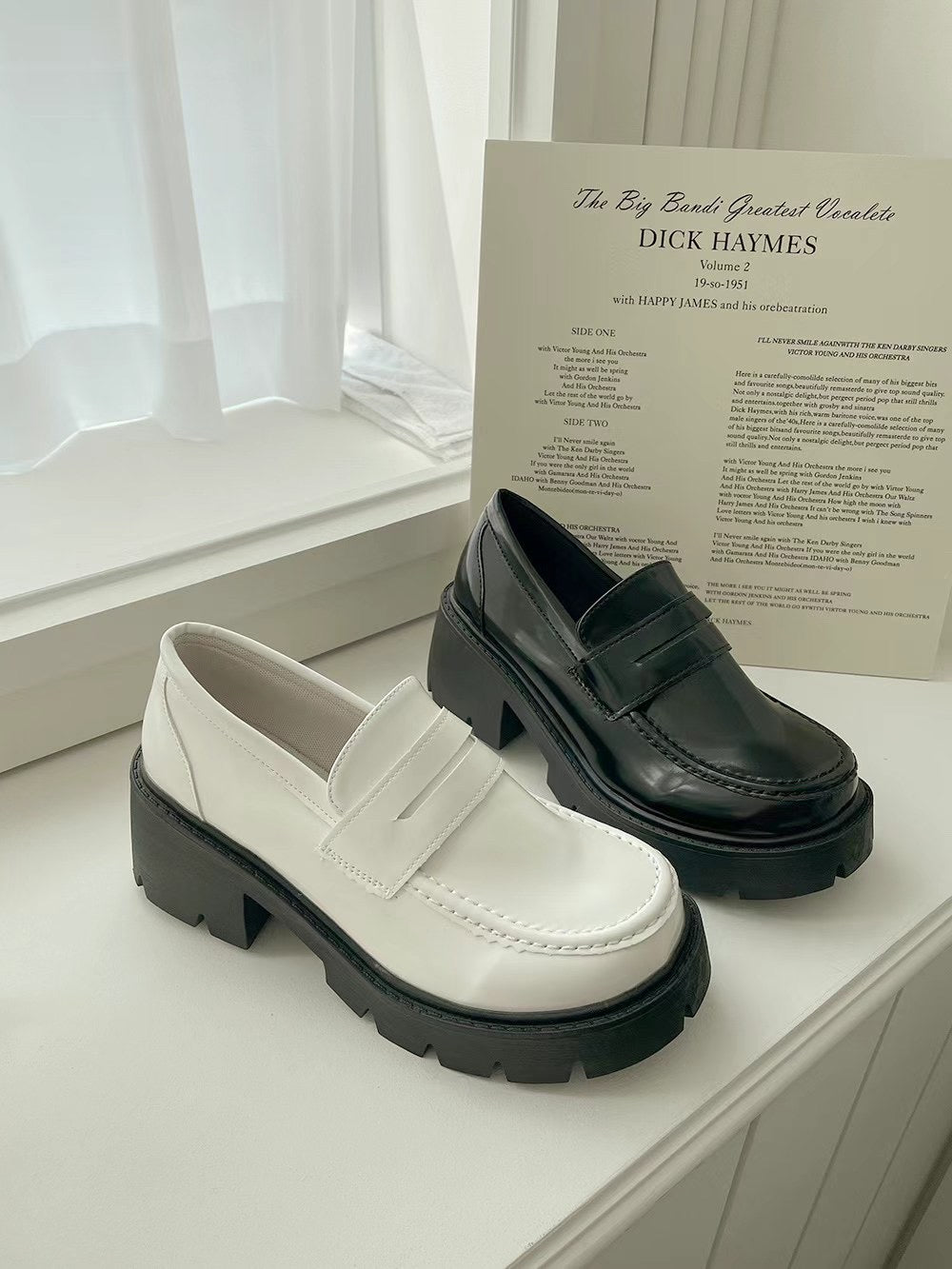 (KR)長腿神器❤️🔥增高厚底樂福鞋呢|兩色入