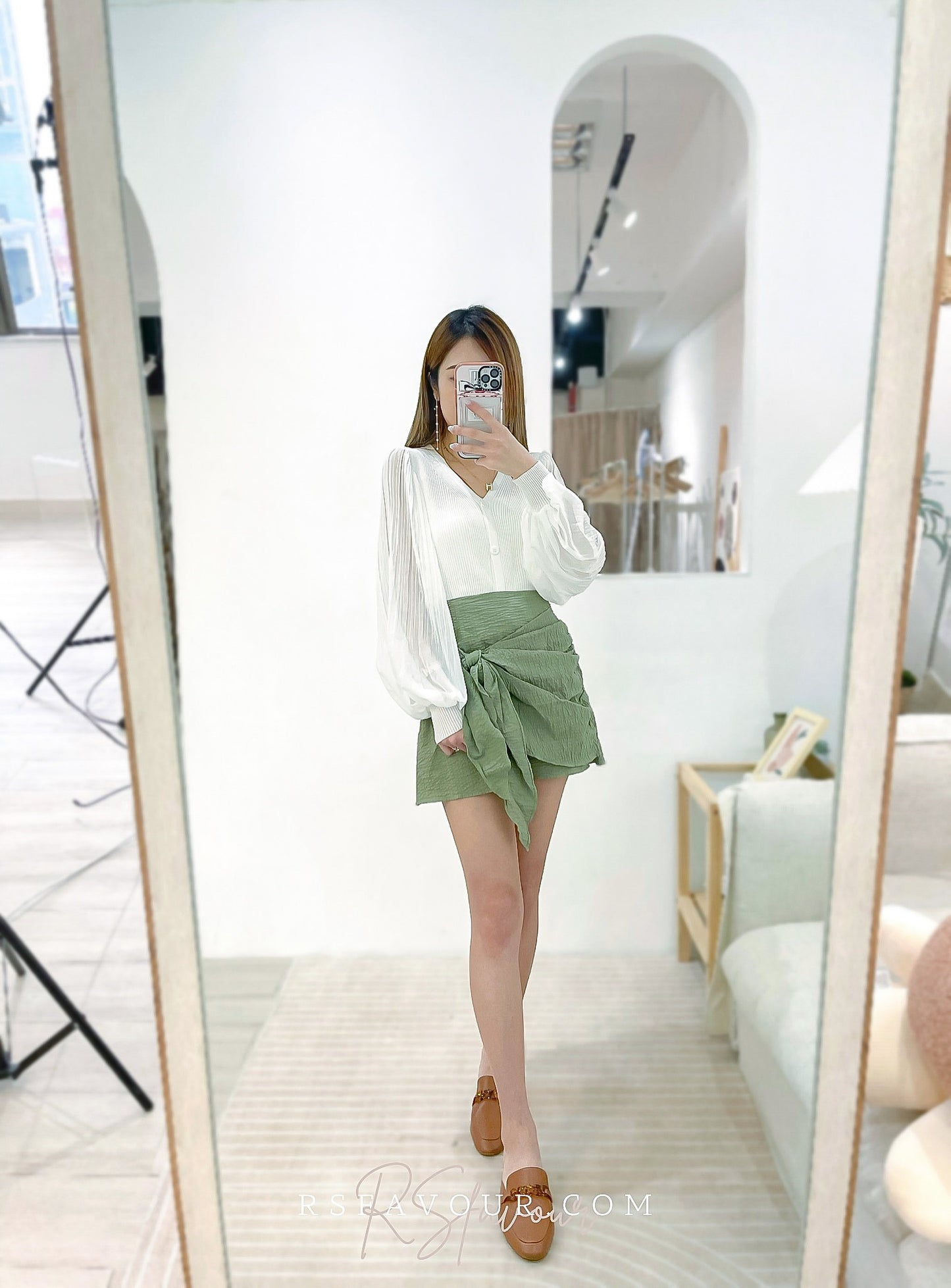 S06 前結短裙( 軍綠/黑 )