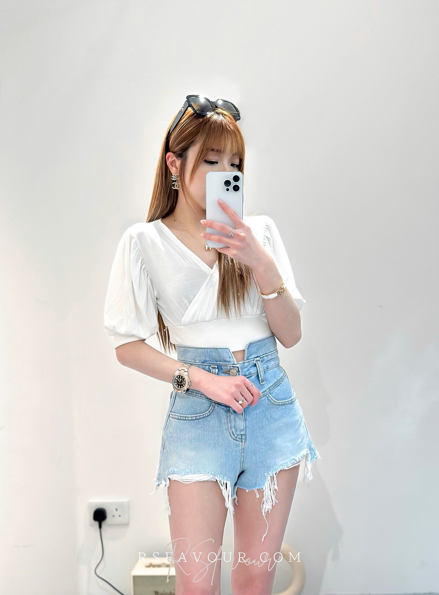 (KR) 小泡袖V領修腰上衣|三色入