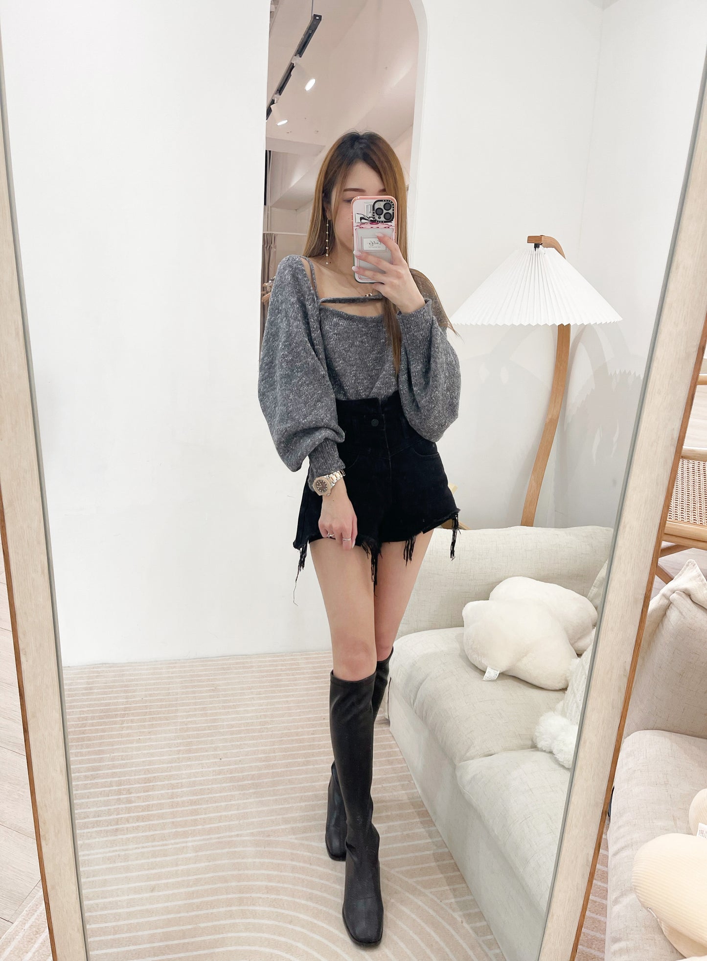 T32 混冷吊帶背心+泡泡袖斜帶JK套裝( 灰 )