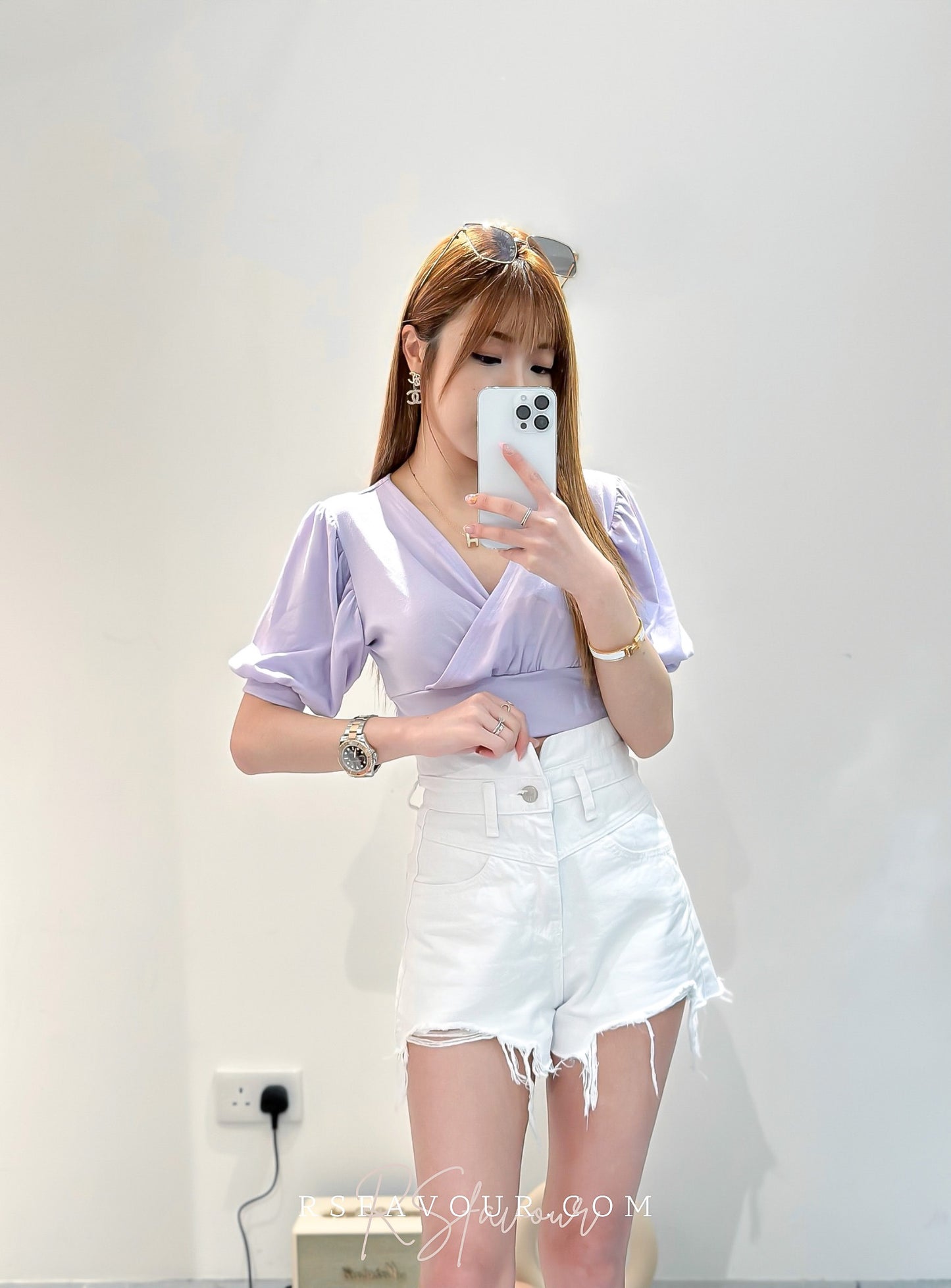 (KR) 小泡袖V領修腰上衣|三色入