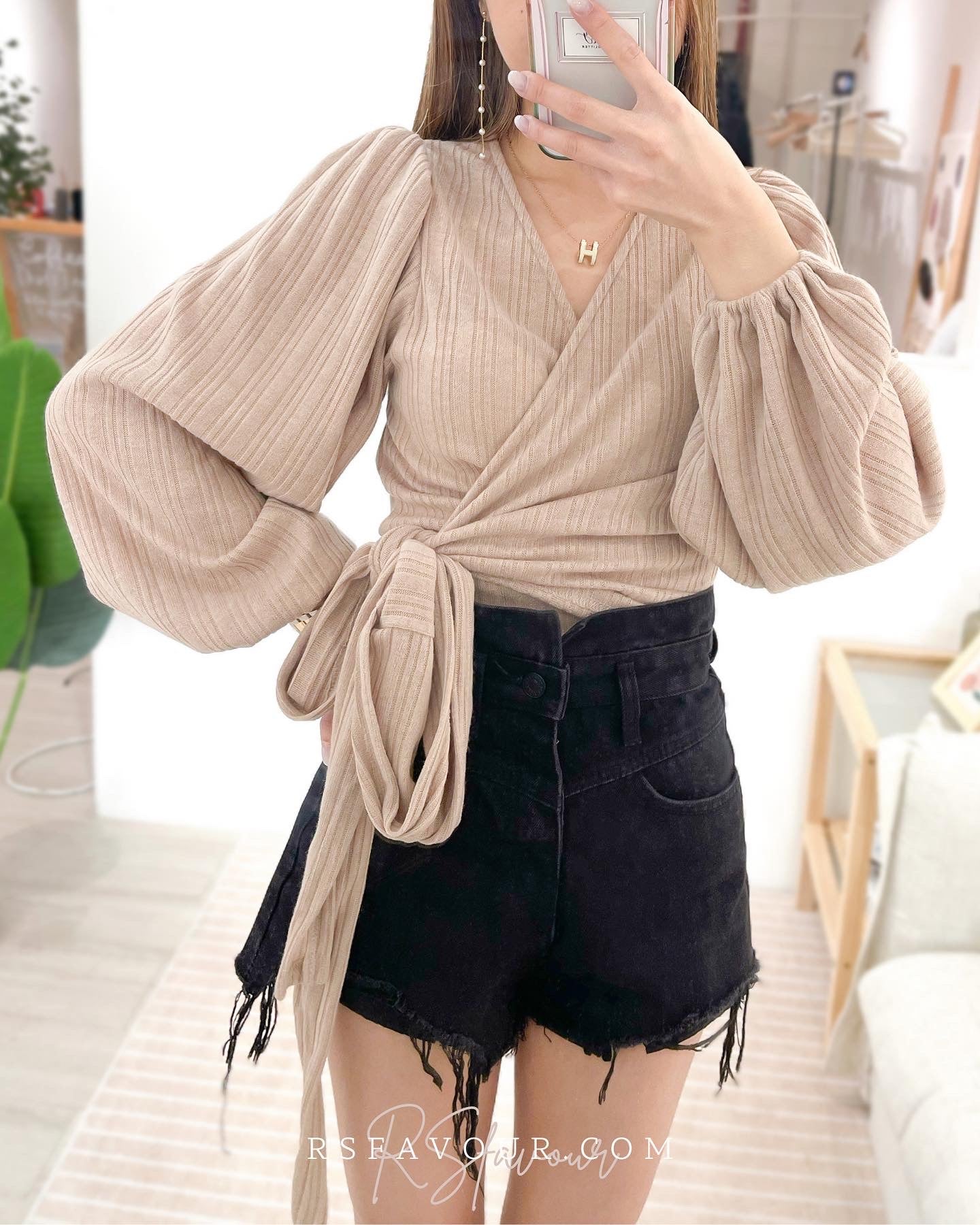 (KR) 間直紋V領綁腰上衣|大地啡