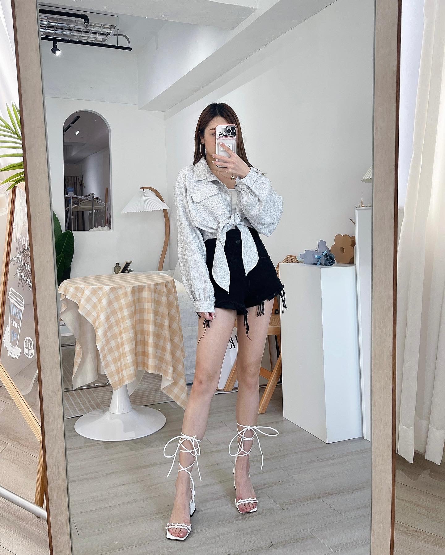 T36 Tweet質感泡袖綁腰恤衫( 灰白 )