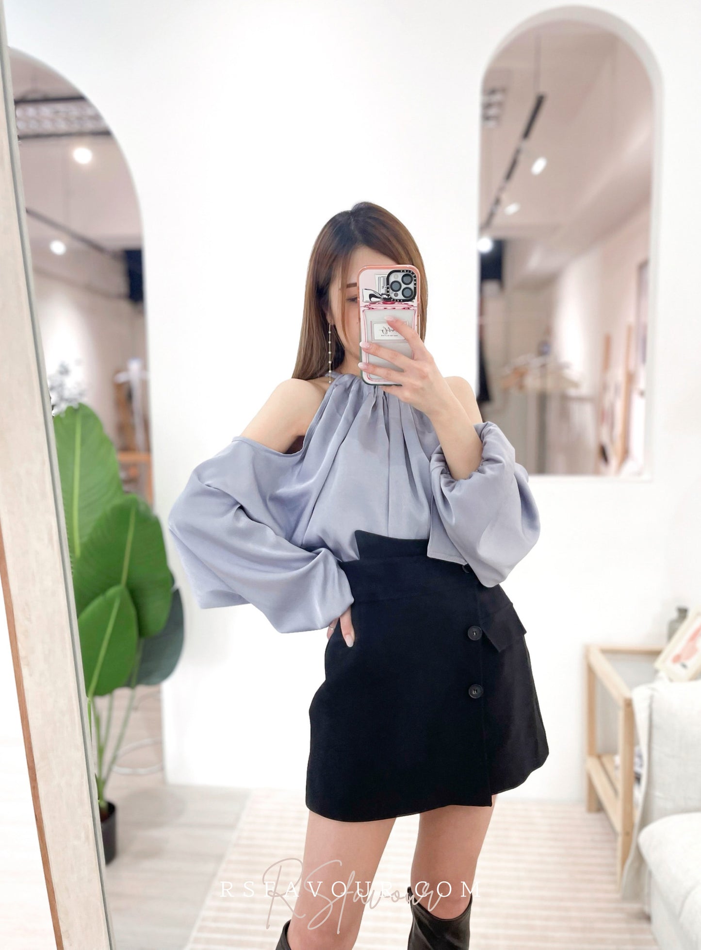 T28 蝴蝶結絲帶露肩上衣( 灰藍 )