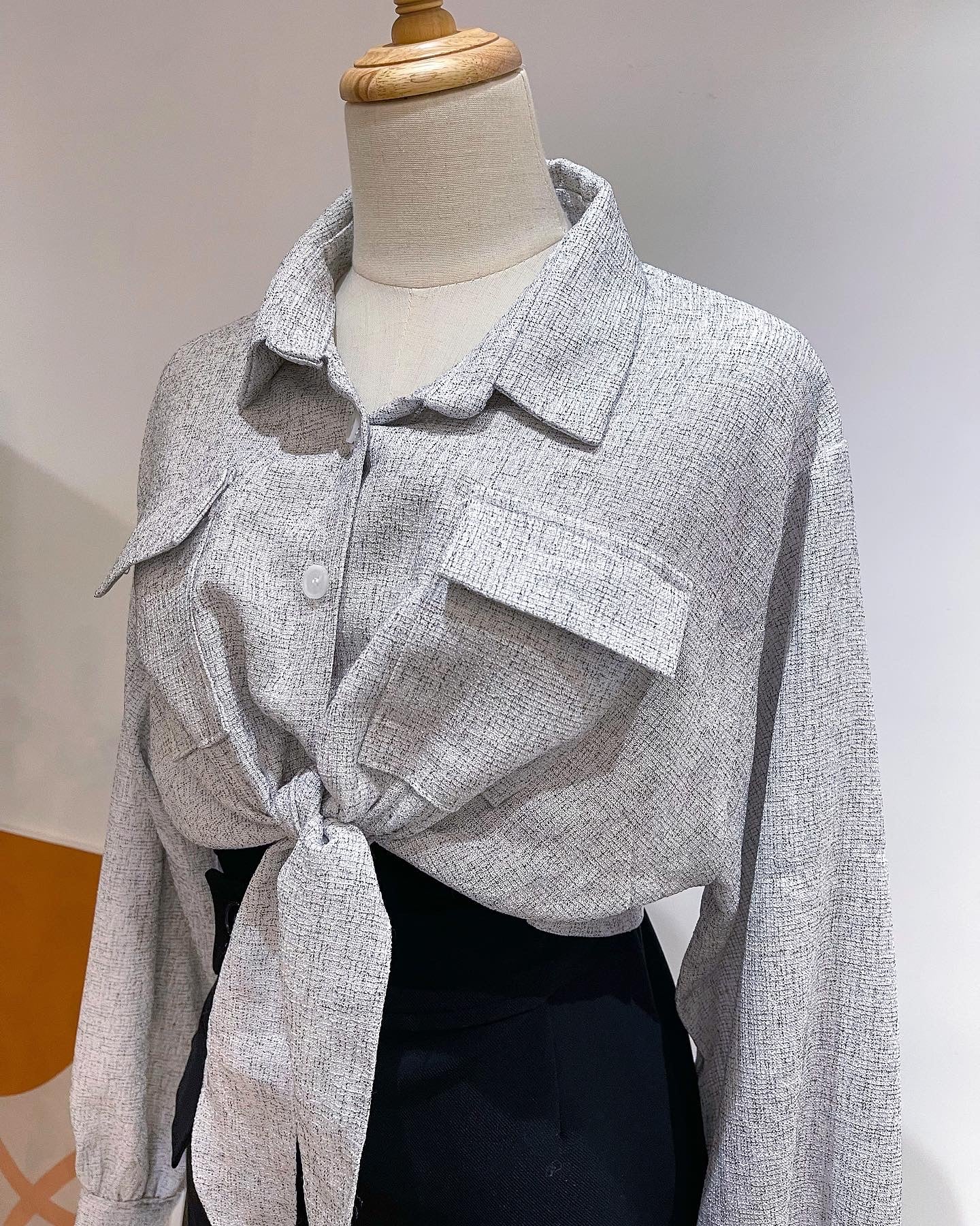 T36 Tweet質感泡袖綁腰恤衫( 灰白 )