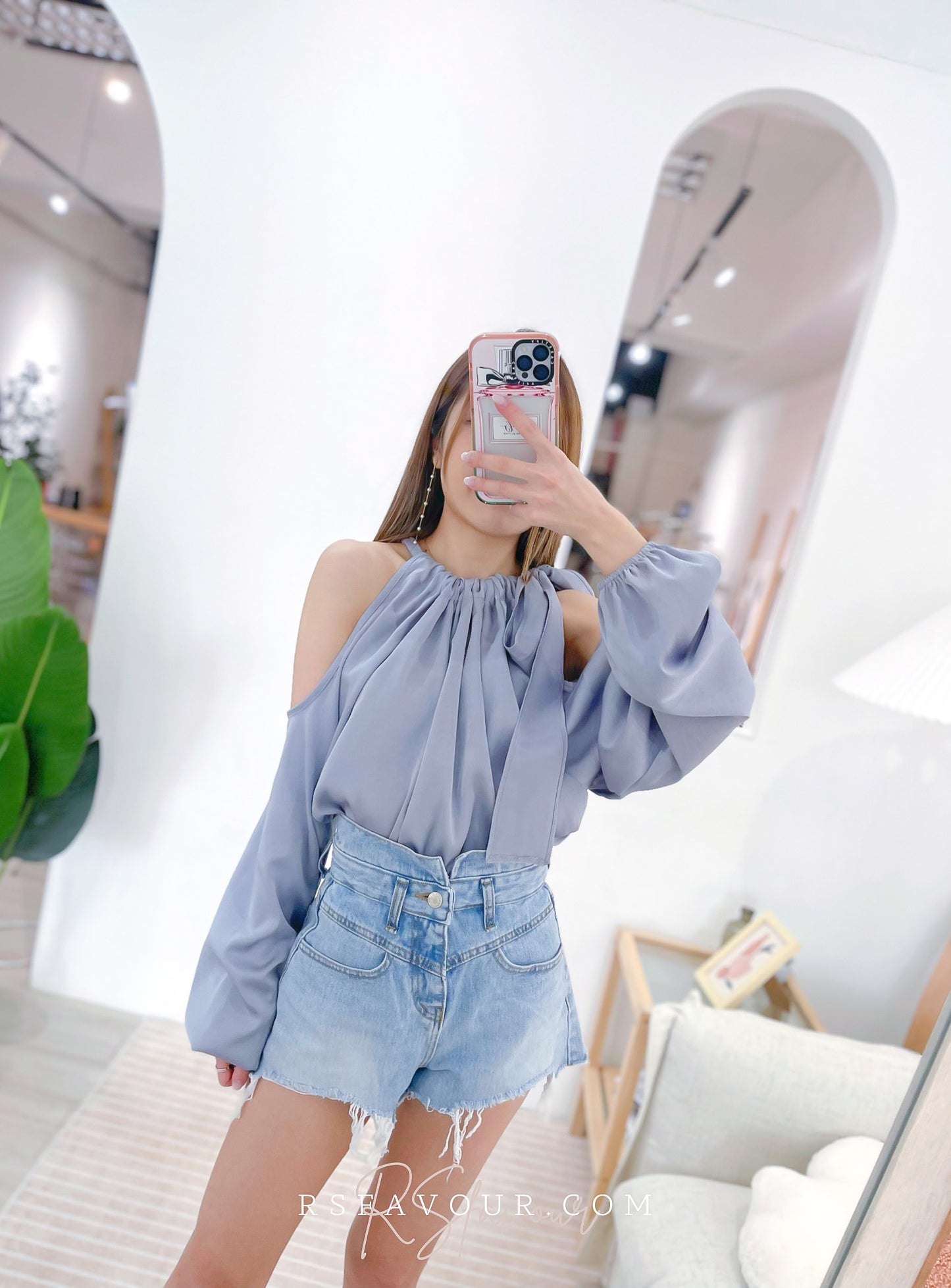 T28 蝴蝶結絲帶露肩上衣( 灰藍 )