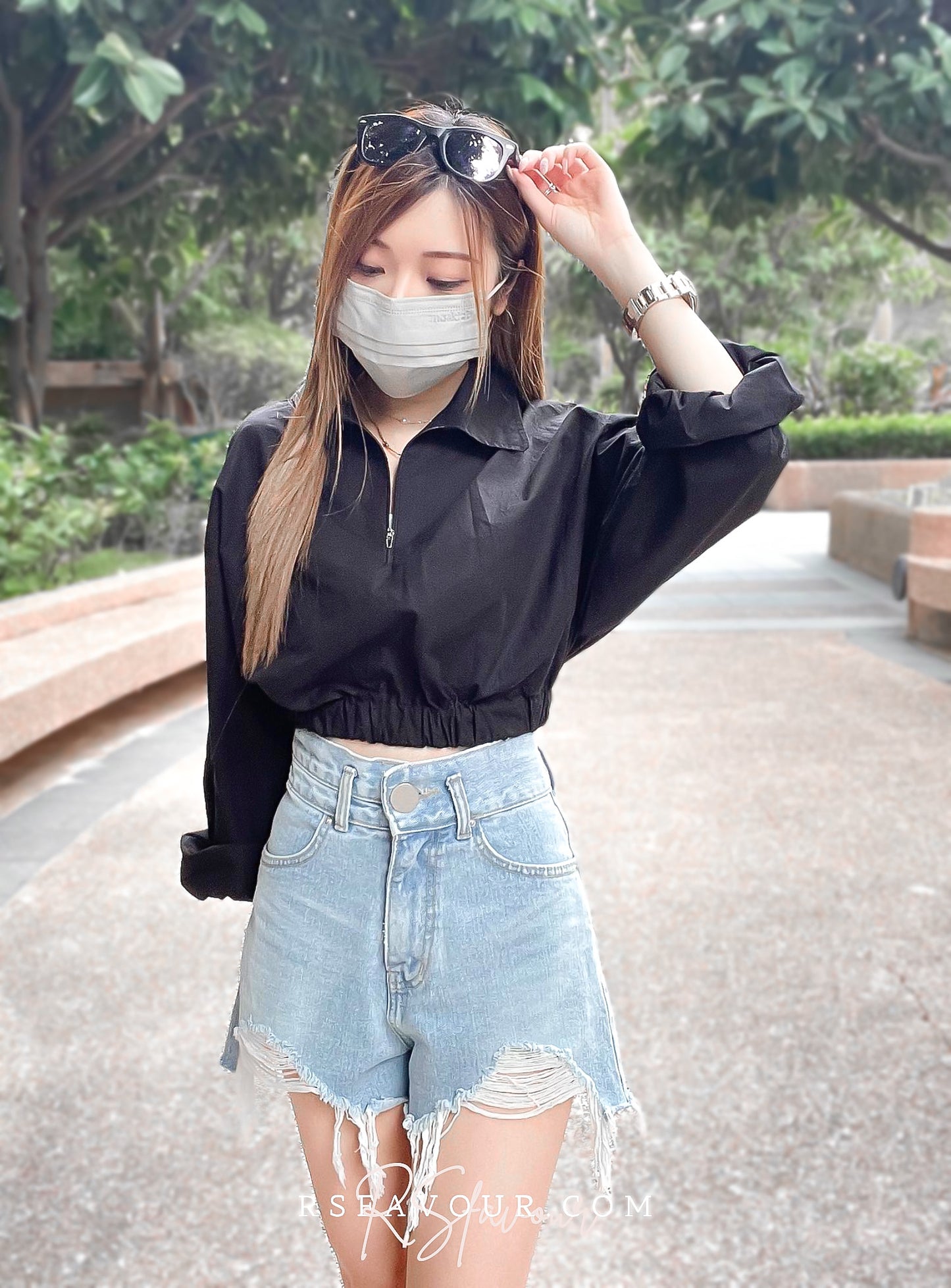 T07 裇衫料速腰上衣( 黑/白 )