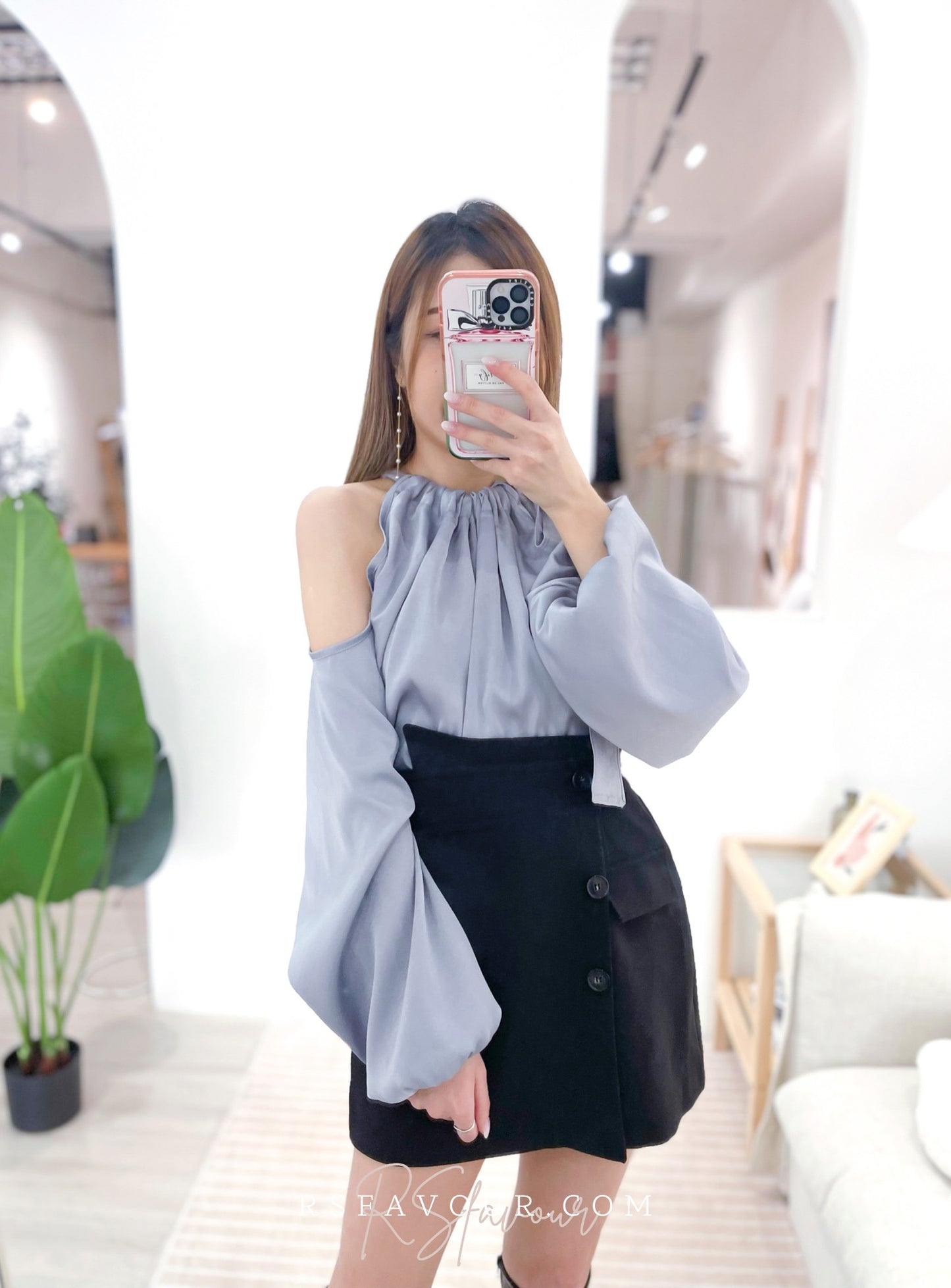 T28 蝴蝶結絲帶露肩上衣( 灰藍 )