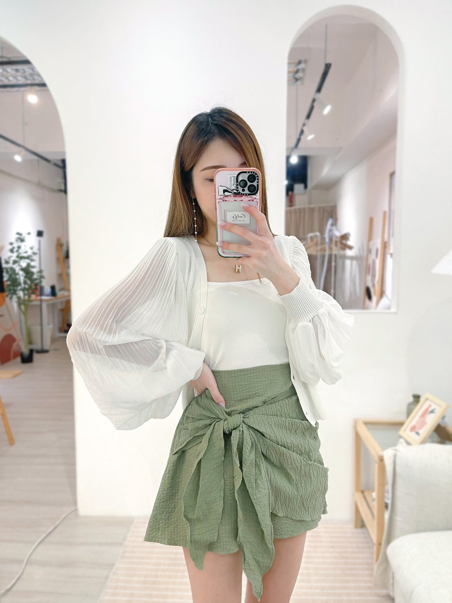 (KR) 百摺泡袖外套|冰川白