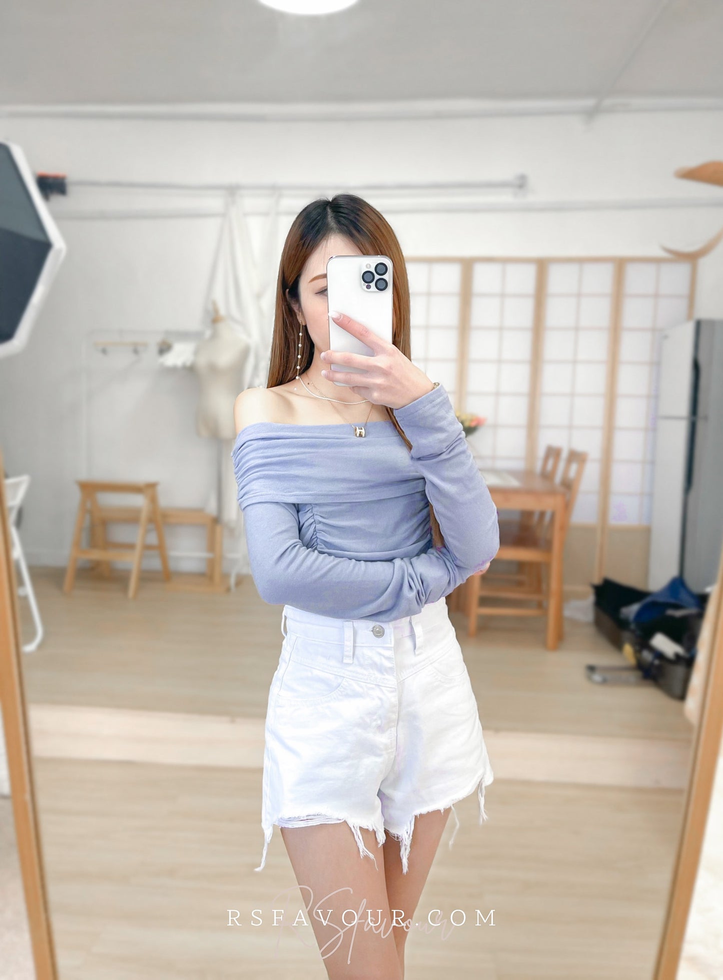 (KR) 一字膊上衣|五色入