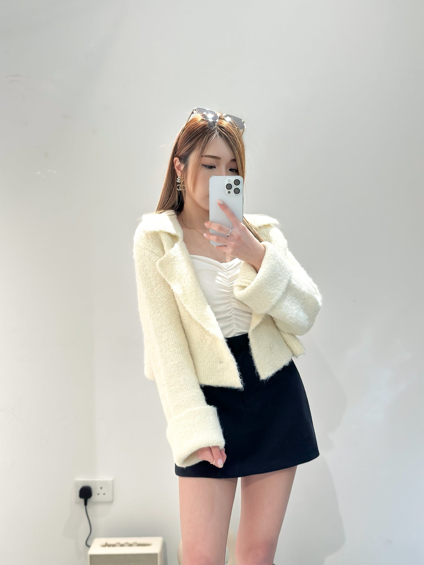 (KR) 珠冷軟綿綿反領短外套|兩色入