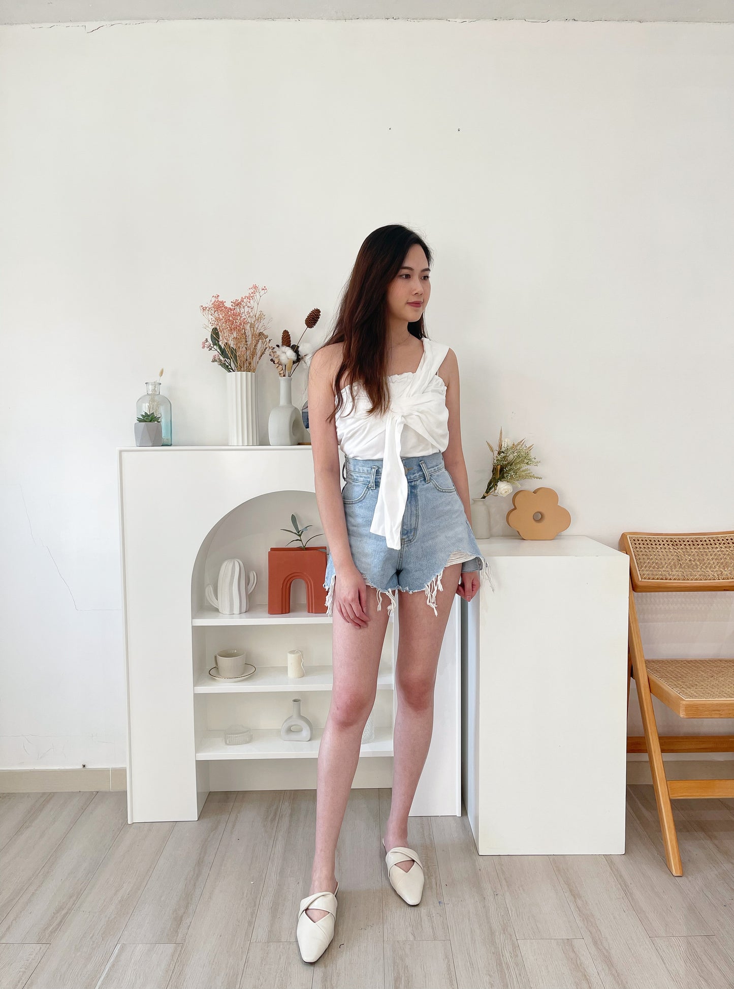 T09 前扭結top( 白 )